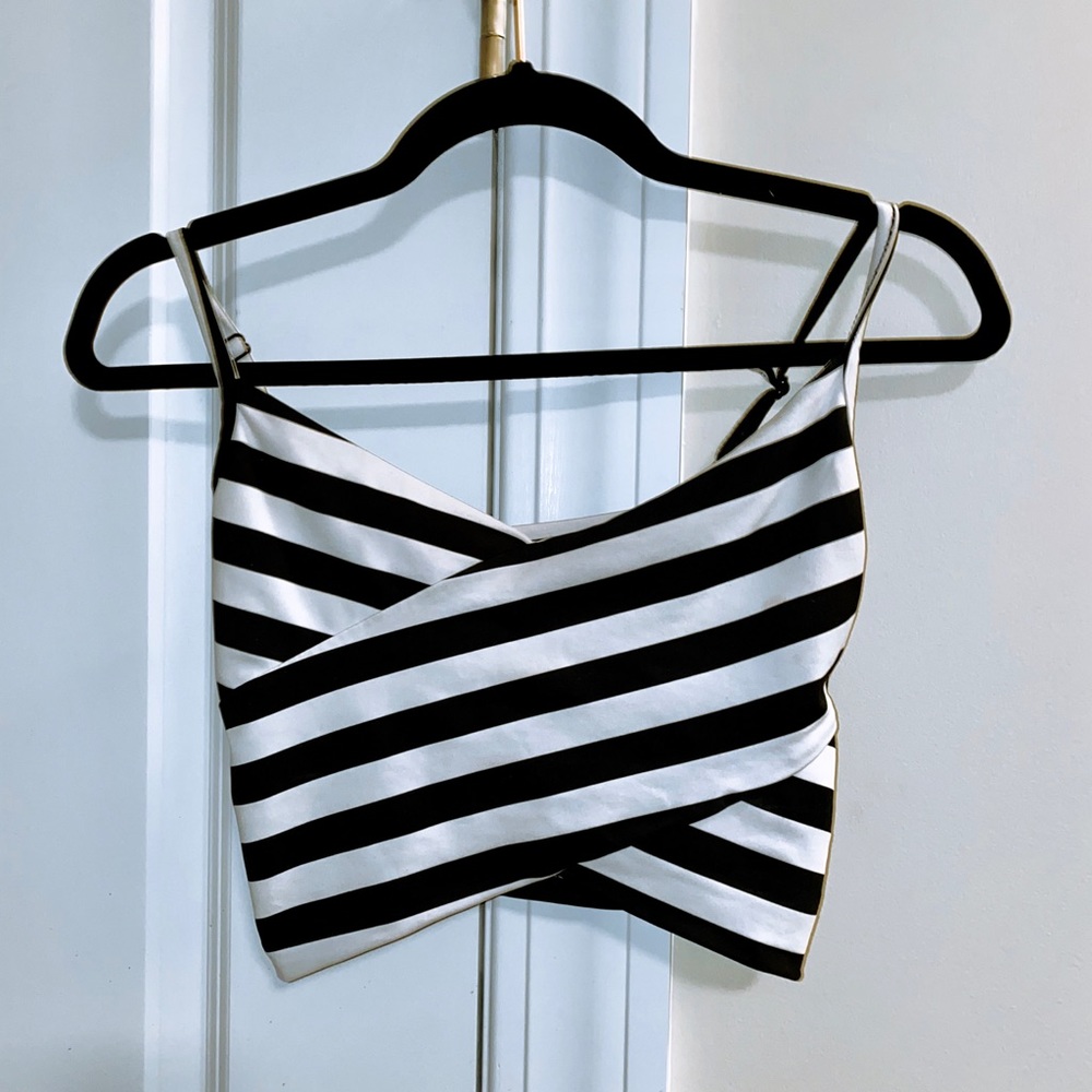 Sexy Spaghetti Strap Striped Low Cut Crop Top